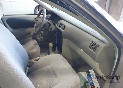 2000 Chevrolet Prizm z USA, uszkodzony, nr VIN 1Y1SK5281YZ435776